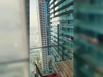 Arrestation massive à Dubaï après que des femmes aient été vues en train de pose